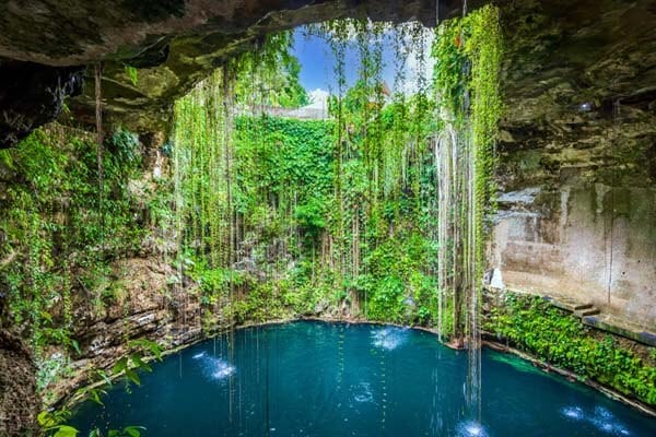 Сенот в Мексико, на полуостров Юкатан